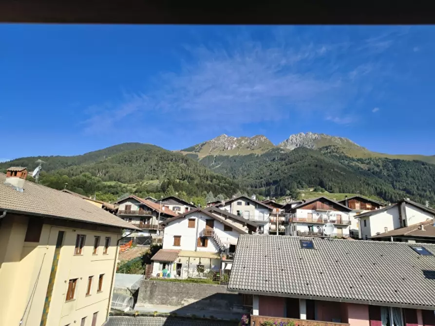 Immagine 12 di Appartamento in vendita  a Borno