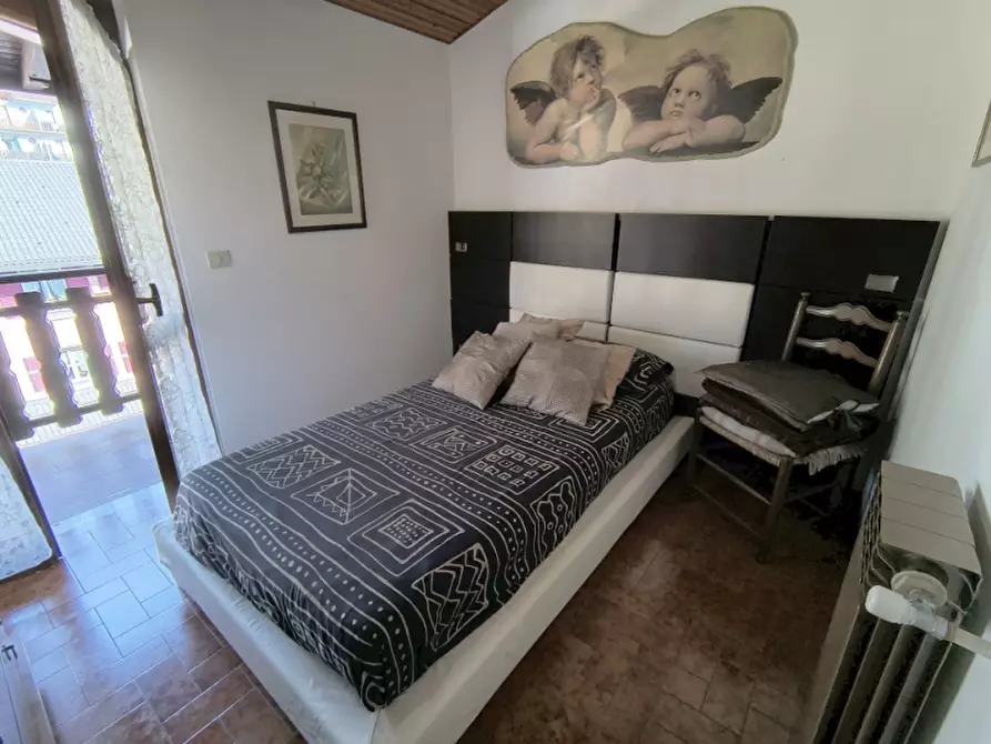 Immagine 19 di Appartamento in vendita  a Borno