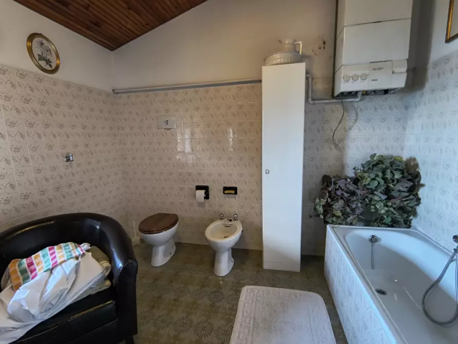 Immagine 22 di Appartamento in vendita  a Borno