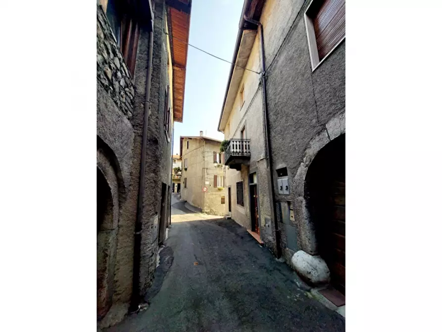 Immagine 11 di Porzione di casa in vendita  in via grera 6 a Cerveno