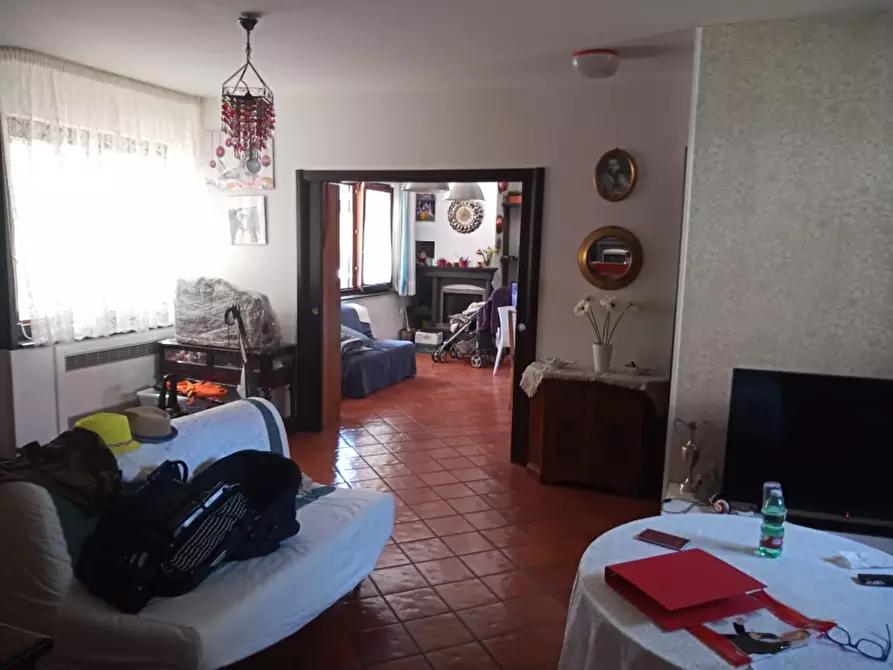 Immagine 11 di Casa semindipendente in vendita  a Pagani