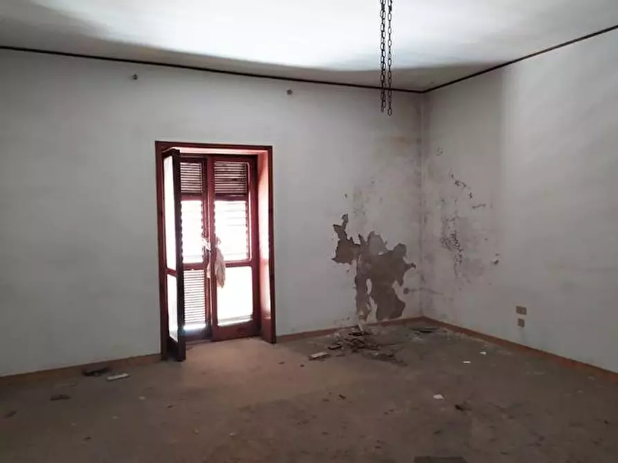 Immagine 12 di Casa indipendente in vendita  a Pagani