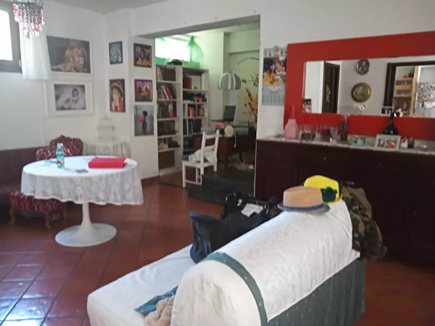 Immagine 14 di Casa semindipendente in vendita  a Pagani