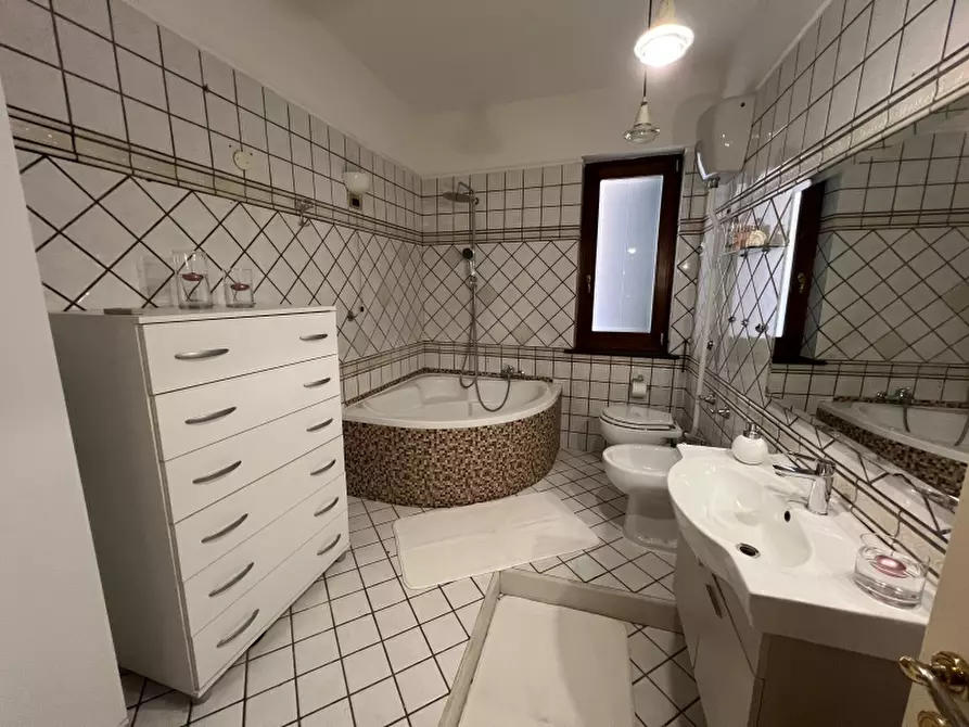 Immagine 19 di Terratetto in vendita  a Pagani