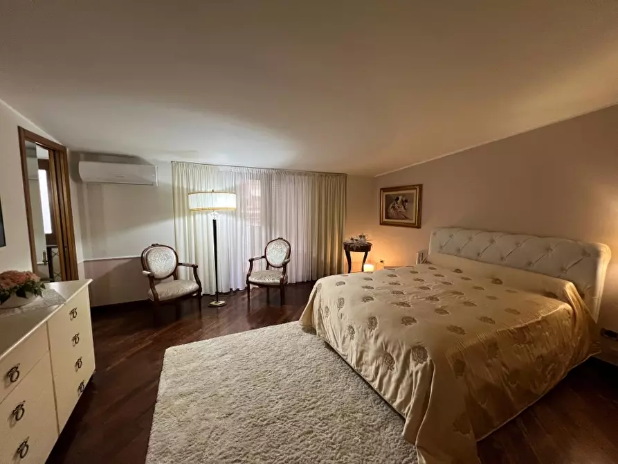 Immagine 26 di Terratetto in vendita  a Pagani