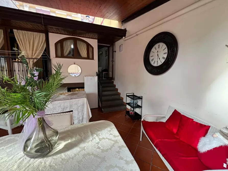 Immagine 35 di Terratetto in vendita  a Pagani