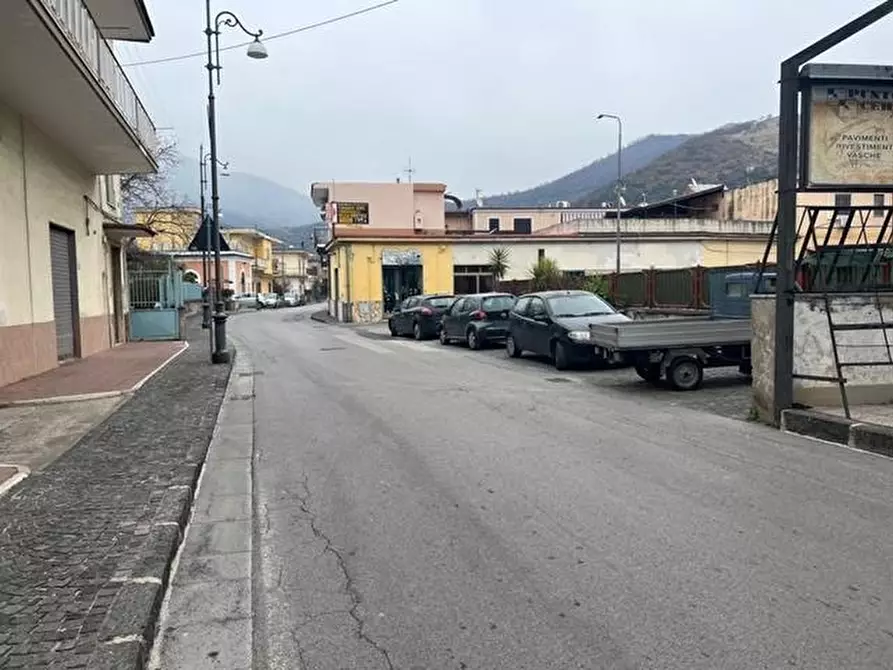 Immagine 13 di Negozio in affitto  in Via Lavorate Centro 120 a Sarno