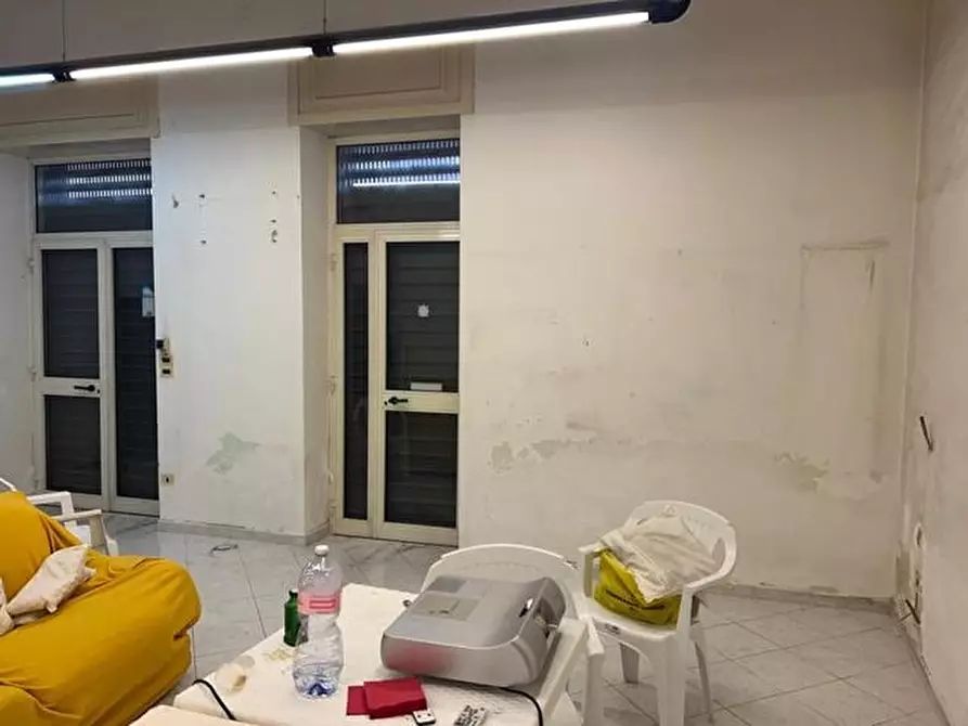 Immagine 9 di Negozio in affitto  in Via Lavorate Centro 120 a Sarno