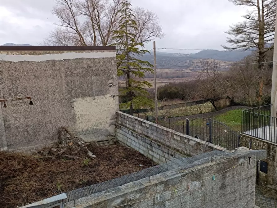 Immagine 27 di Casa indipendente in vendita  a Pescolanciano