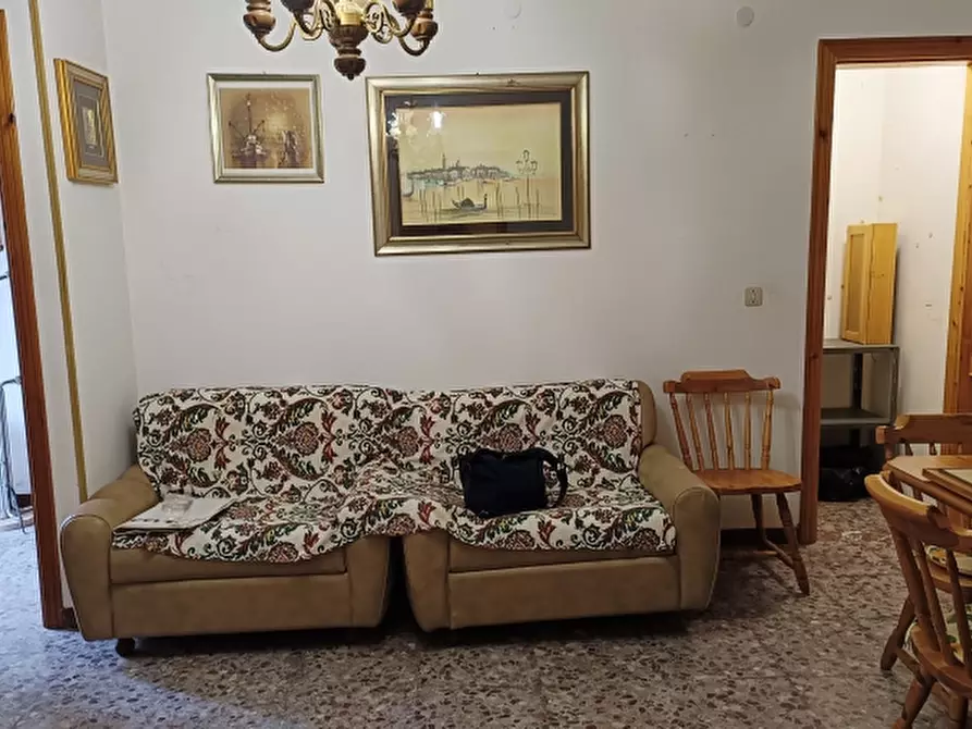 Immagine 9 di Casa indipendente in vendita  a Pescolanciano