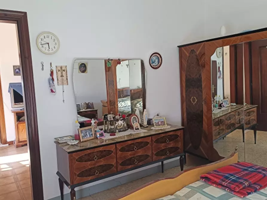 Immagine 12 di Casa indipendente in vendita  a Sessano Del Molise