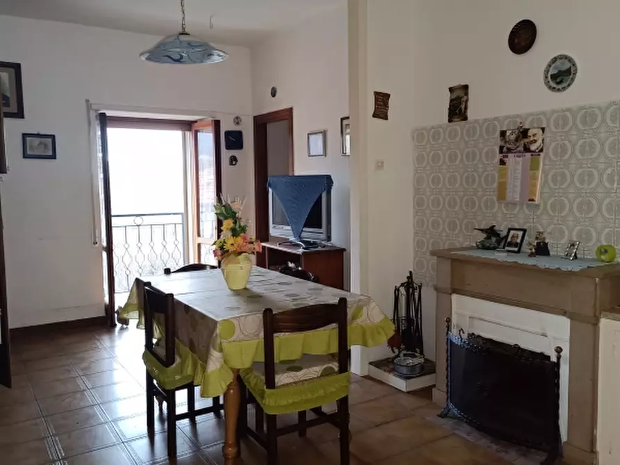 Immagine 6 di Casa indipendente in vendita  a Sessano Del Molise