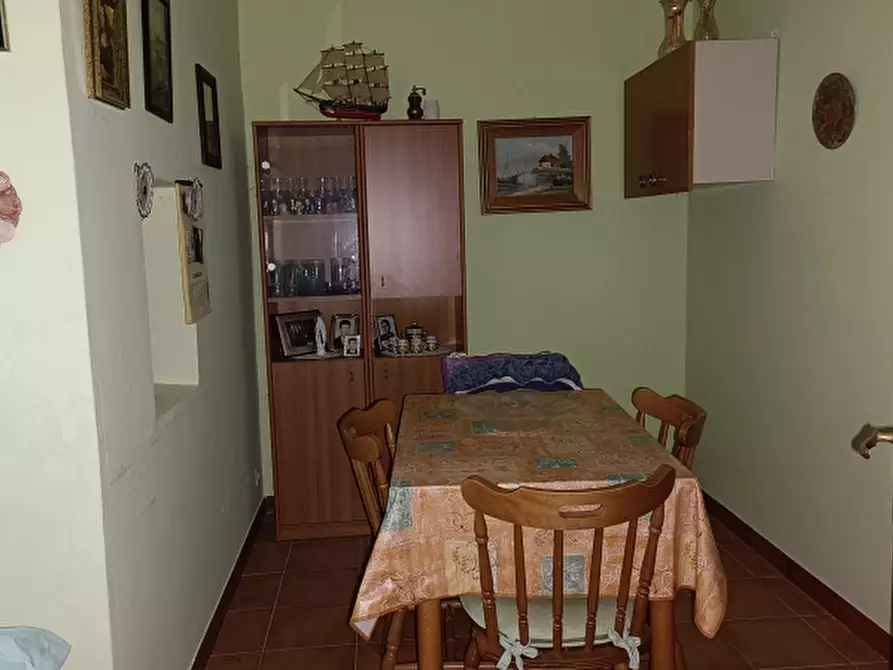 Immagine 10 di Casa indipendente in vendita  a Sessano Del Molise