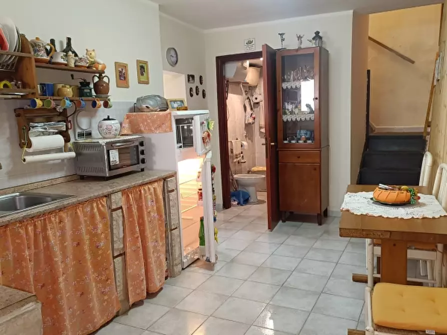 Immagine 11 di Casa indipendente in vendita  in VIA BORGO SNC a Castelpizzuto