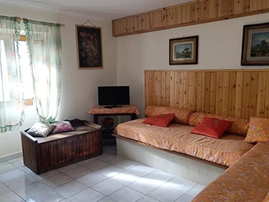 Immagine 14 di Casa indipendente in vendita  in VIA BORGO SNC a Castelpizzuto