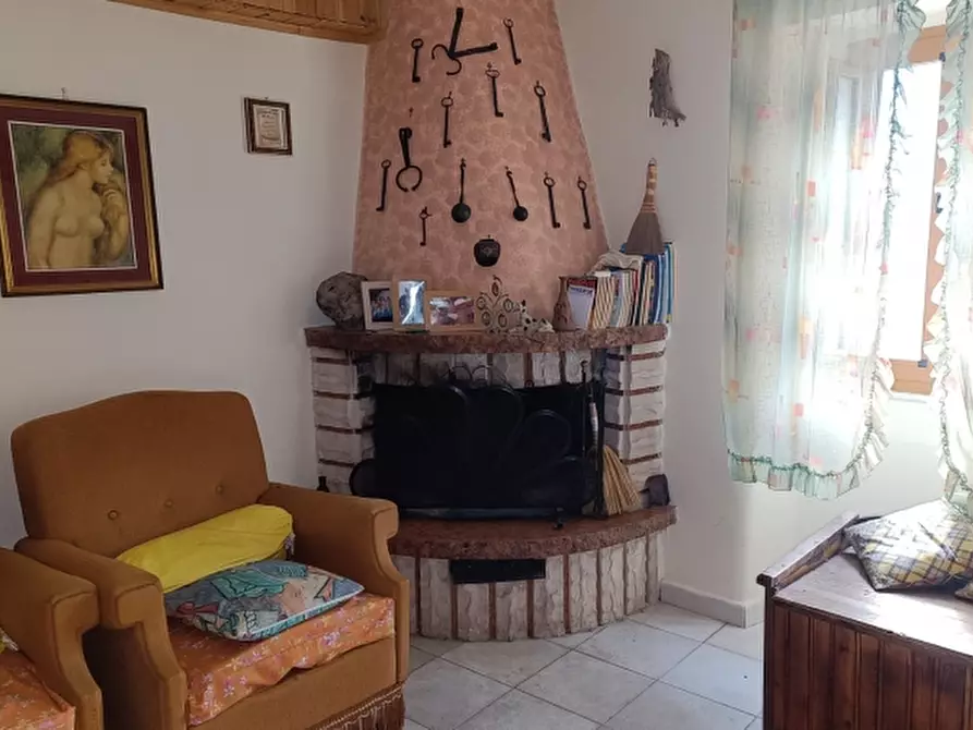 Immagine 16 di Casa indipendente in vendita  in VIA BORGO SNC a Castelpizzuto