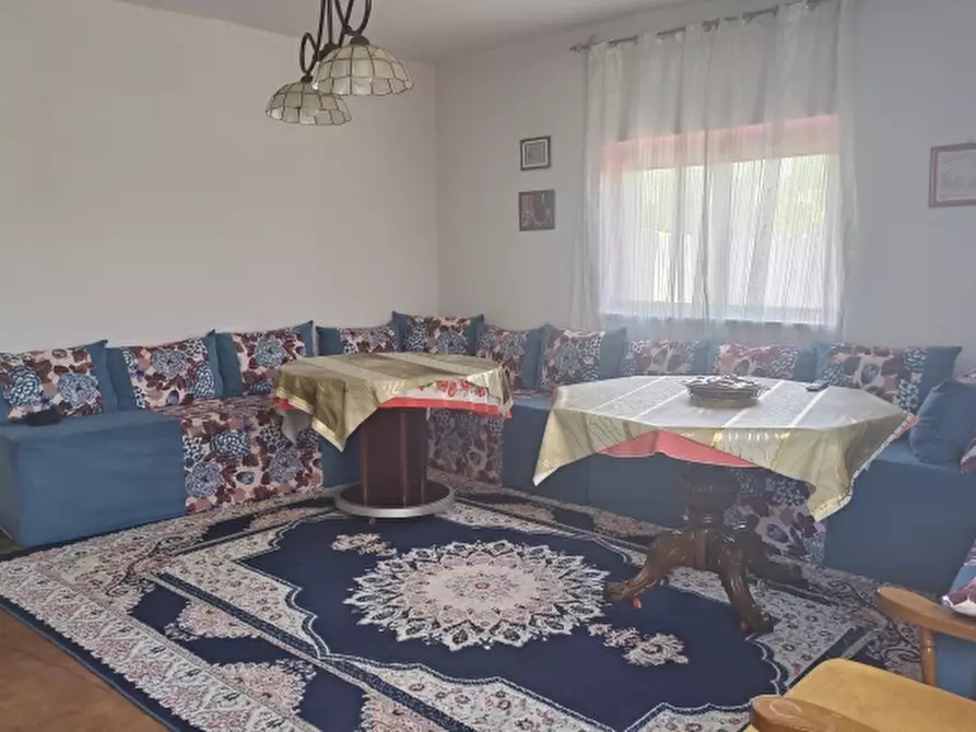 Immagine 12 di Casa indipendente in vendita  a Monteroduni