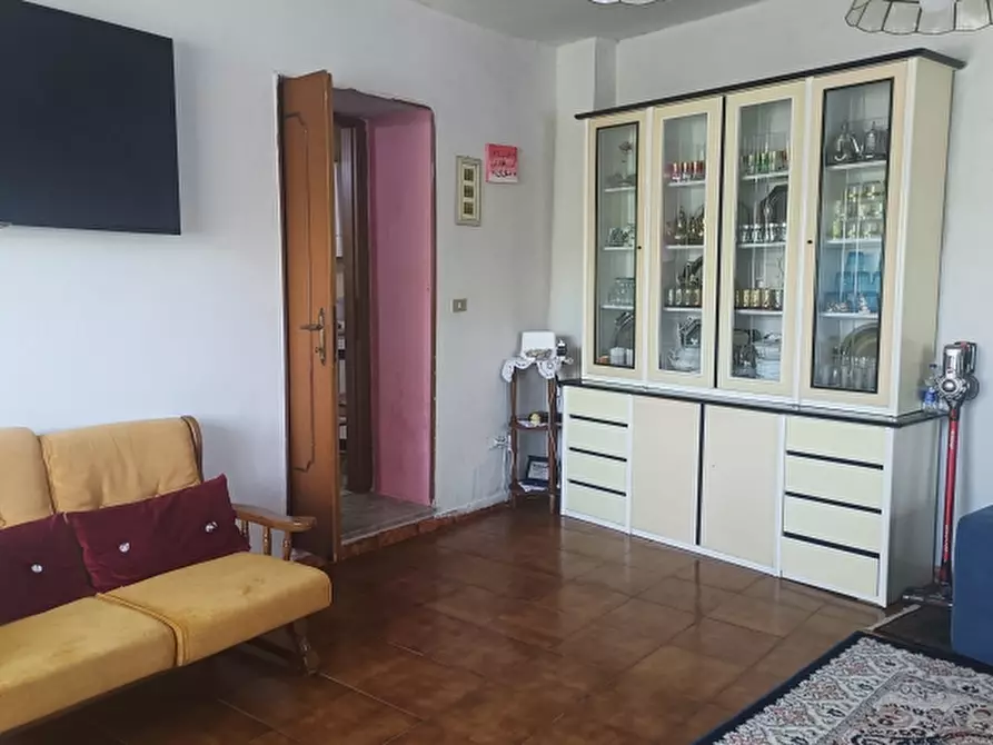 Immagine 13 di Casa indipendente in vendita  a Monteroduni