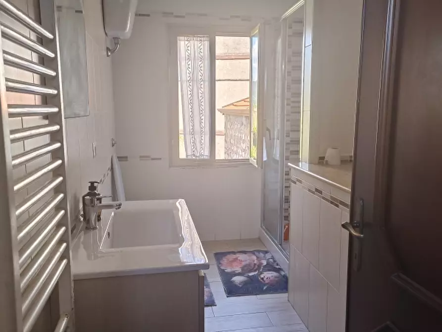 Immagine 15 di Casa indipendente in vendita  a Monteroduni