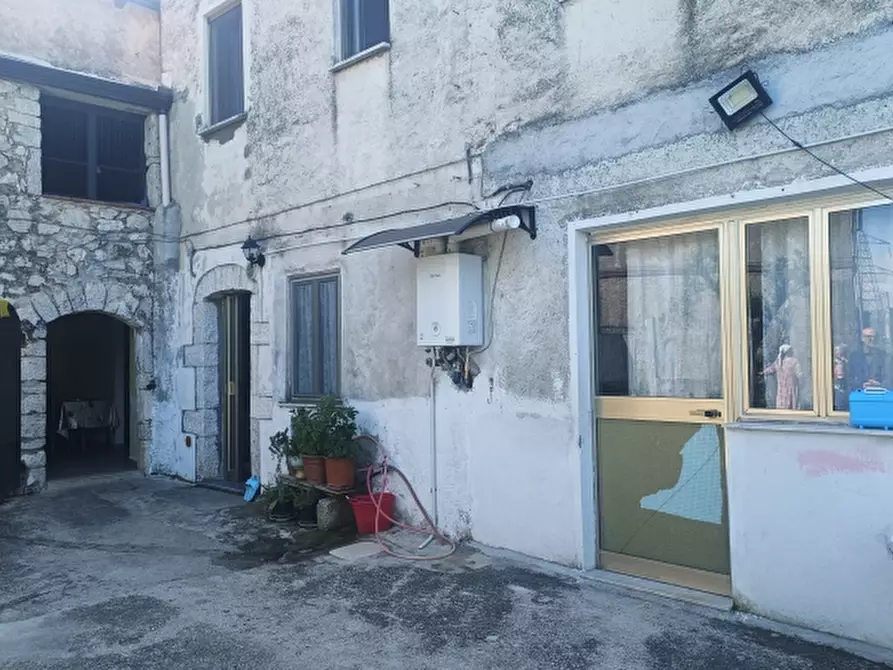 Immagine 7 di Casa indipendente in vendita  a Monteroduni