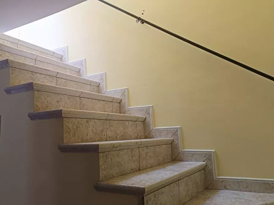 Immagine 11 di Casa indipendente in vendita  a Miranda