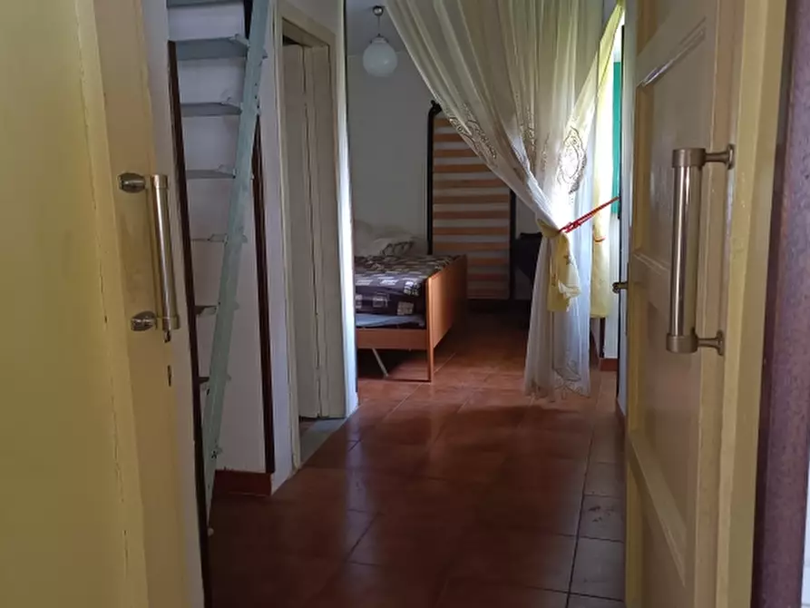 Immagine 11 di Casa indipendente in vendita  a Isernia