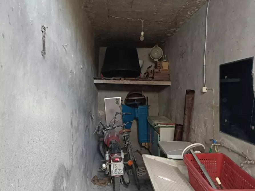 Immagine 19 di Casa indipendente in vendita  a Isernia