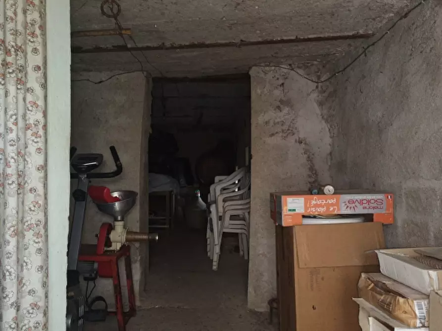 Immagine 22 di Casa indipendente in vendita  a Isernia