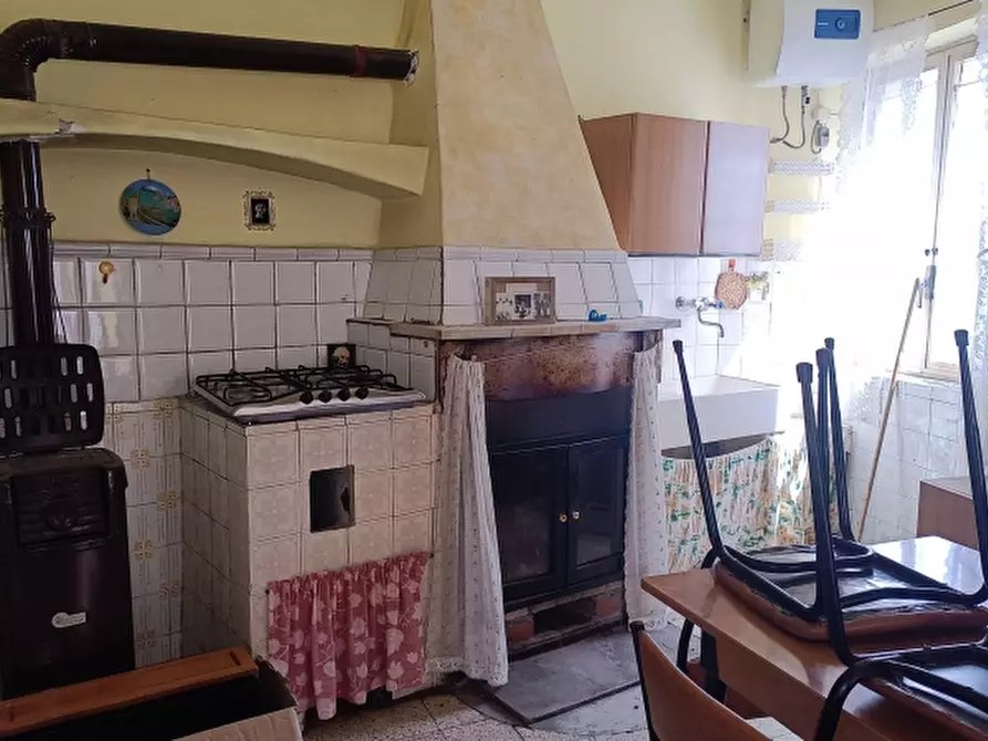 Immagine 5 di Casa indipendente in vendita  a Isernia