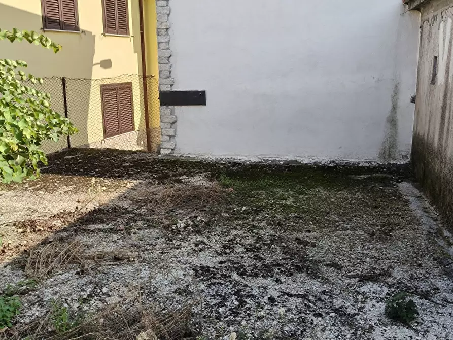 Immagine 5 di Casa indipendente in vendita  a Colli A Volturno