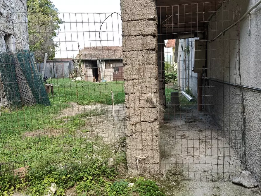 Immagine 6 di Casa indipendente in vendita  a Colli A Volturno