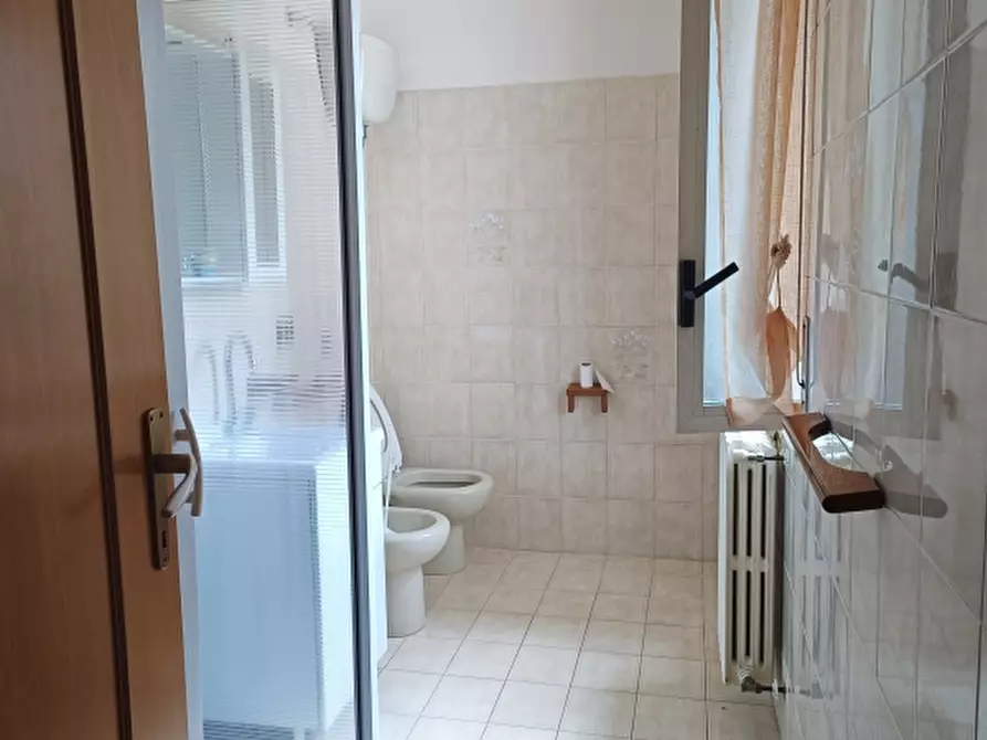 Immagine 14 di Villa in vendita  a Pesche