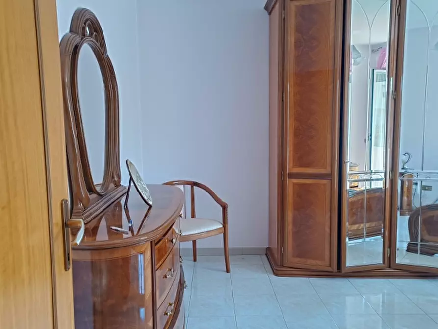 Immagine 17 di Villa in vendita  a Pesche