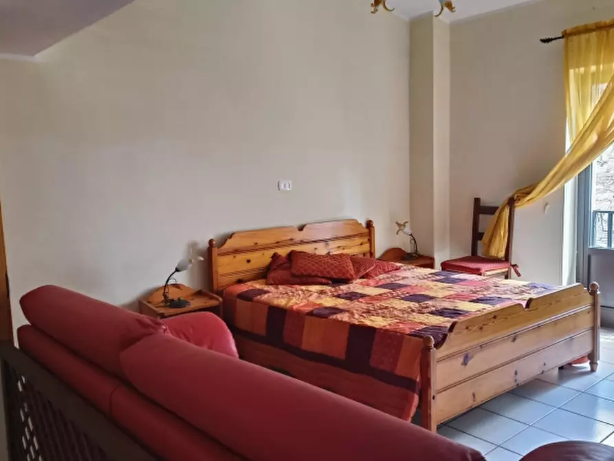 Immagine 19 di Casa indipendente in vendita  a Sessano Del Molise