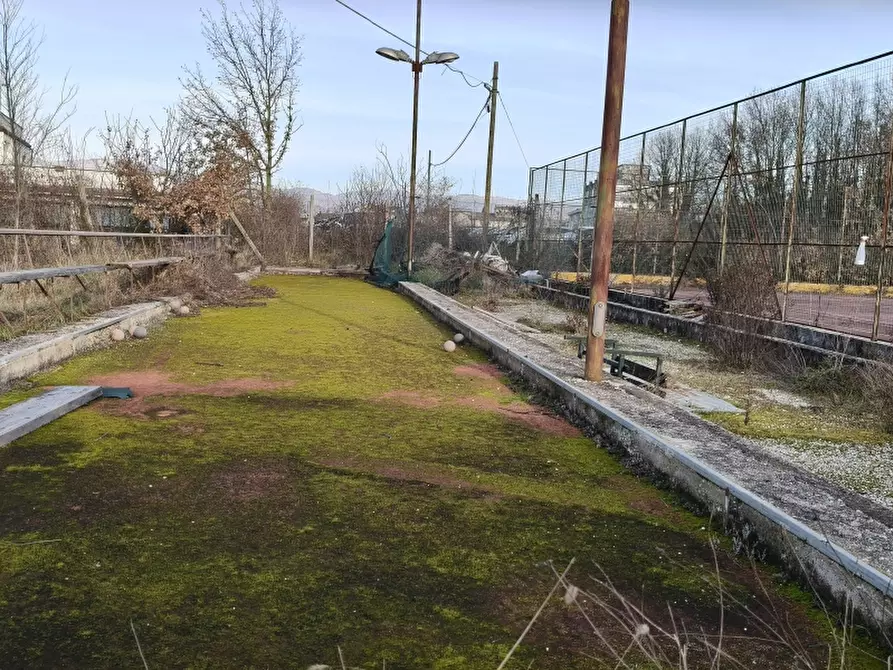 Immagine 14 di Attività commerciale in vendita  a Macchia D'isernia