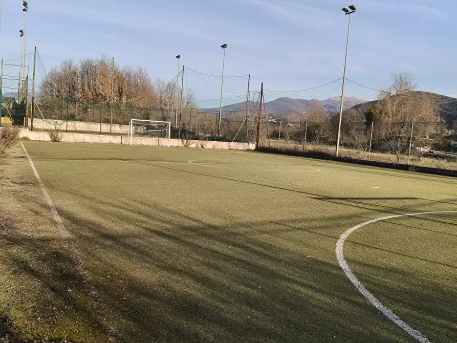 Immagine 19 di Attività commerciale in vendita  a Macchia D'isernia