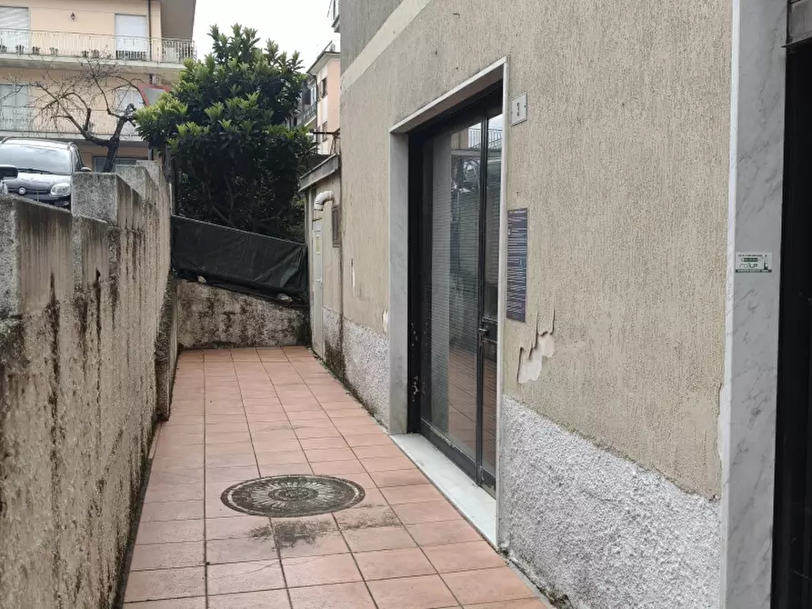 Immagine 5 di Locale commerciale in vendita  a Isernia