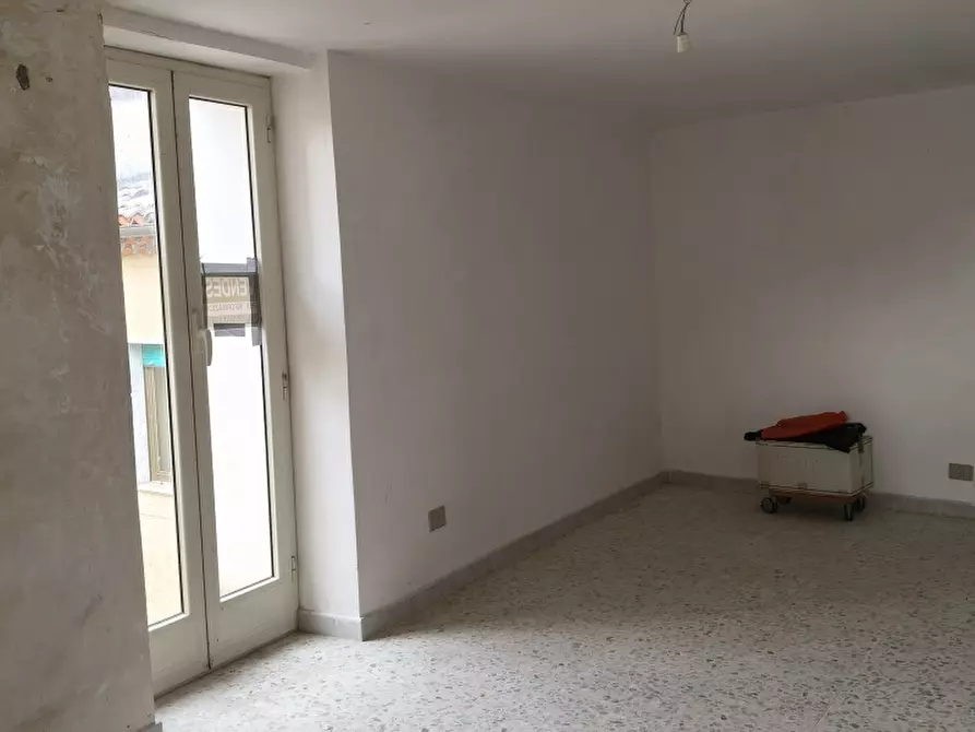 Immagine 10 di Appartamento in vendita  a Cerro Al Volturno