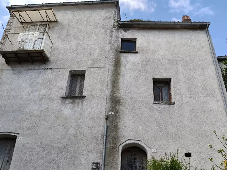Immagine 2 di Casa indipendente in vendita  a Carpinone