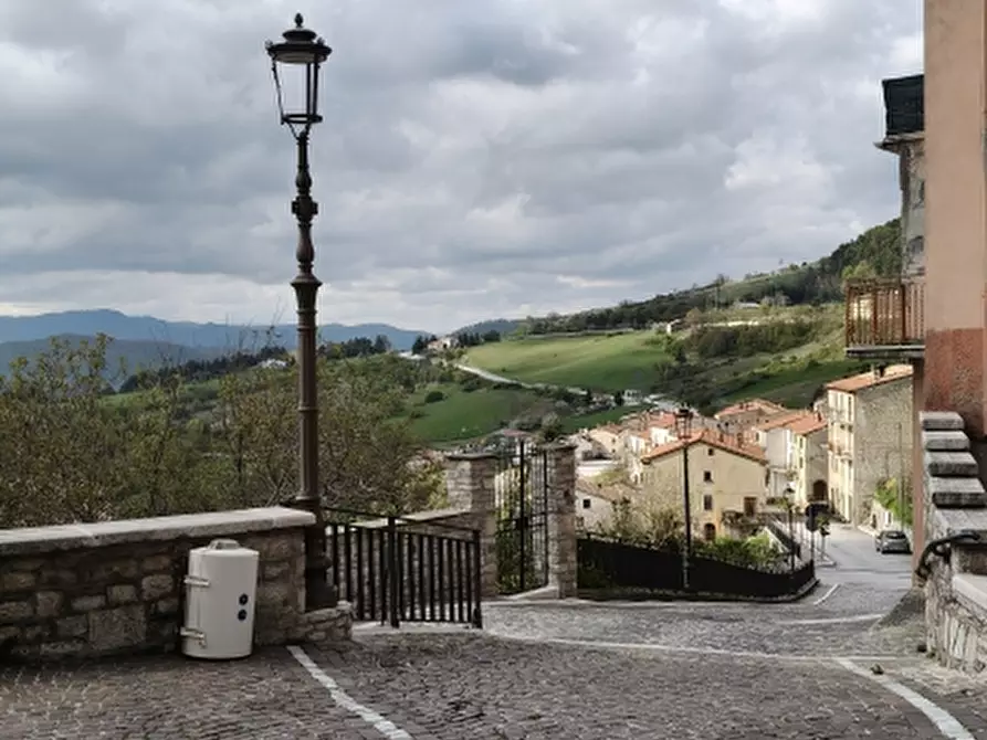Immagine 2 di Casa indipendente in vendita  a Pietrabbondante