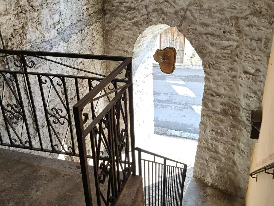 Immagine 3 di Casa indipendente in vendita  a Carpinone