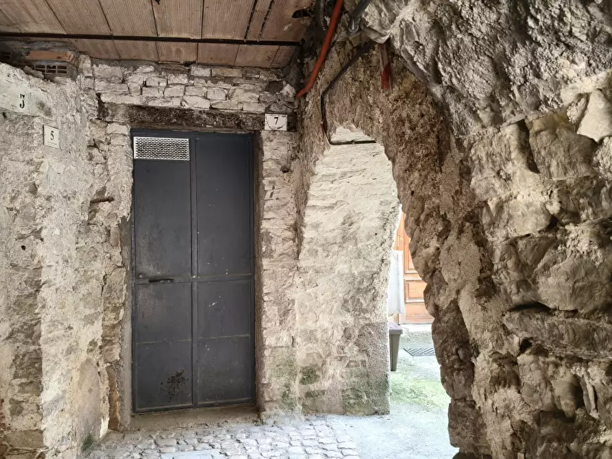 Immagine 30 di Casa indipendente in vendita  a Carpinone