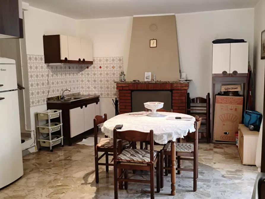 Immagine 4 di Casa indipendente in vendita  a Carpinone
