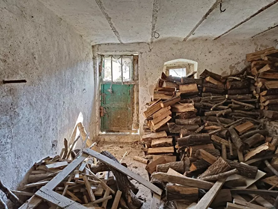 Immagine 10 di Casa indipendente in vendita  a Isernia