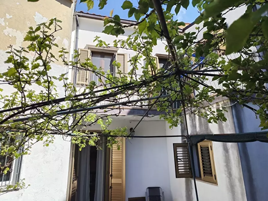 Immagine 12 di Casa indipendente in vendita  a Colli A Volturno