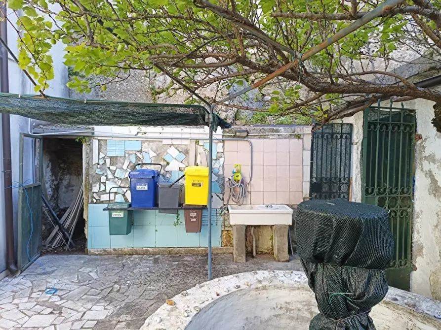 Immagine 13 di Casa indipendente in vendita  a Colli A Volturno