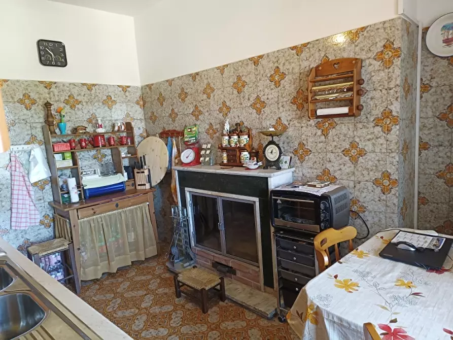 Immagine 7 di Casa indipendente in vendita  a Colli A Volturno