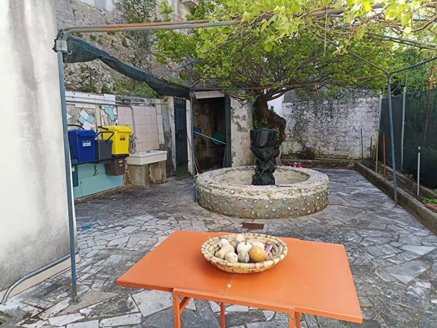 Immagine 10 di Casa indipendente in vendita  a Colli A Volturno