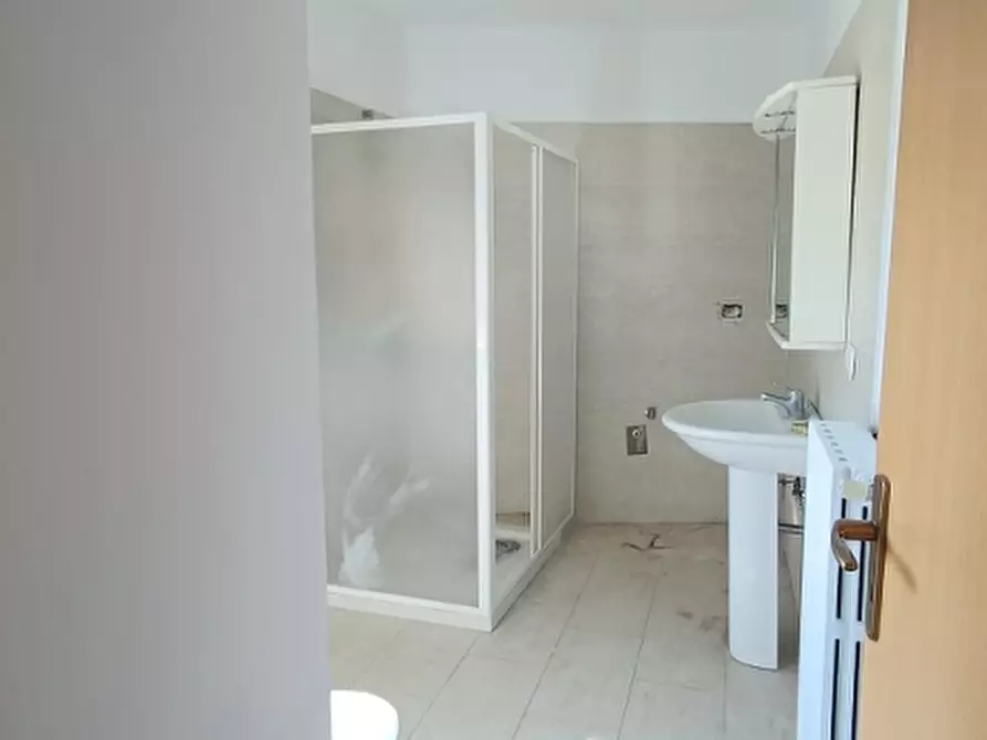 Immagine 8 di Casa indipendente in vendita  a Isernia