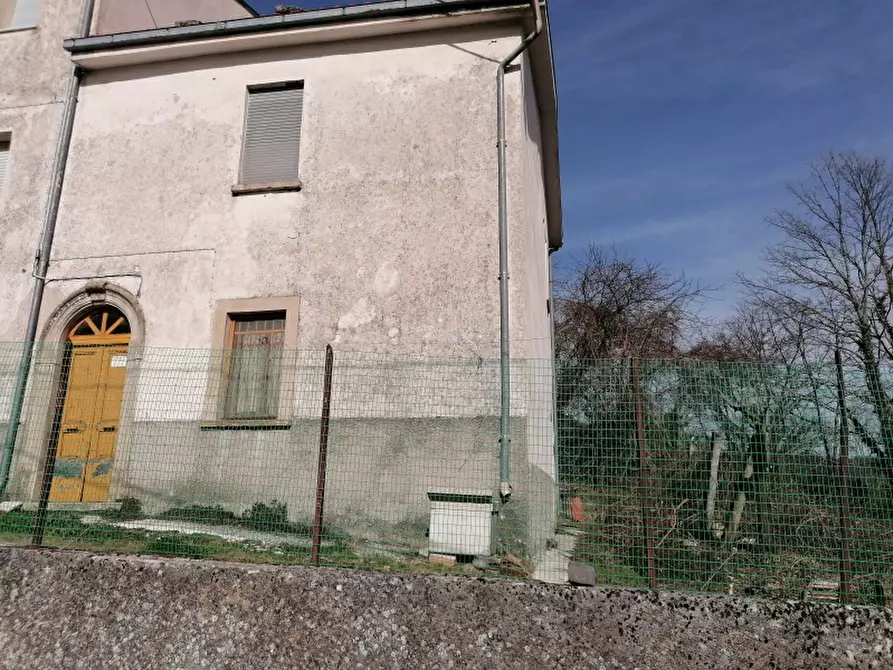 Immagine 3 di Casa indipendente in vendita  a Sessano Del Molise